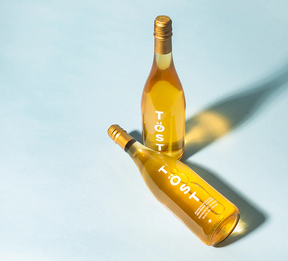 TÖST - Sparkling White Tea, Cranberry & Ginger